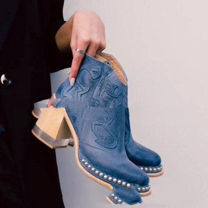 Chaussure féminine séduisante